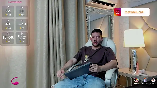 Snapshot of matti_de_lucaa chatting on October 7, 2025, 5:32 pm matti de lucaa online show from October 7, 2025, 5:32 pm