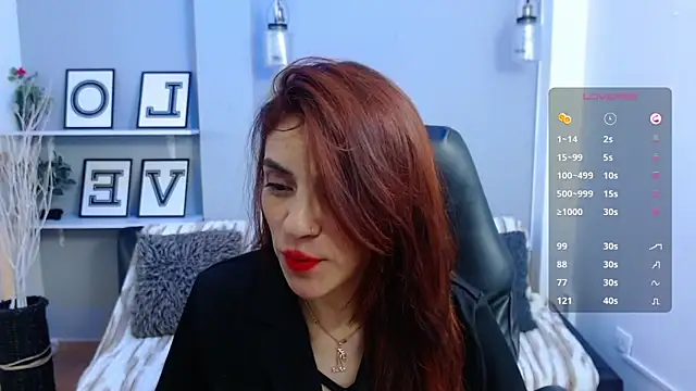 KendallWood  online show from January 12, 2026, 8:47 pm