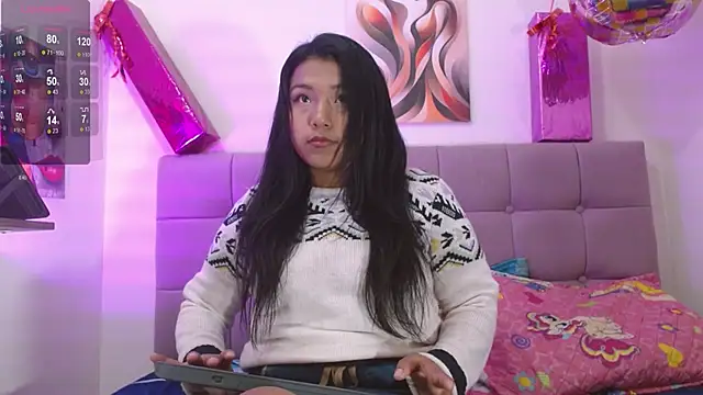 Snapshot of Karol_wish chatting on September 10, 2025, 2:39 pm Karol wish online show from September 10, 2025, 2:39 pm