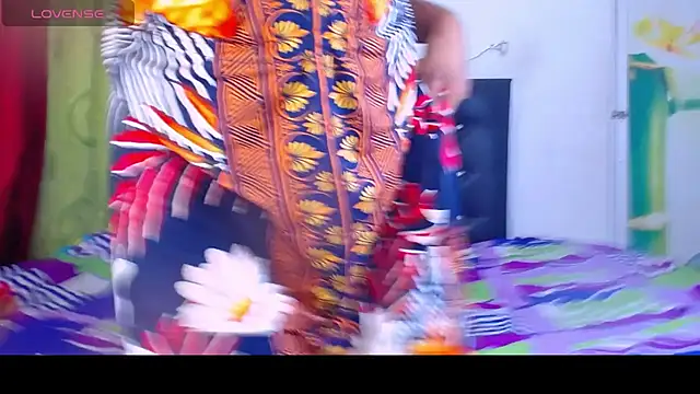 Snapshot of Gracce-Smith chatting on October 12, 2025, 2:49 pm Gracce-Smith online show from October 12, 2025, 2:49 pm