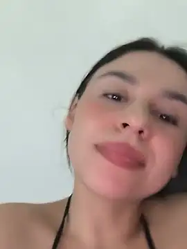 Daniela-rosee online show from August 1, 2026, 1:16 am