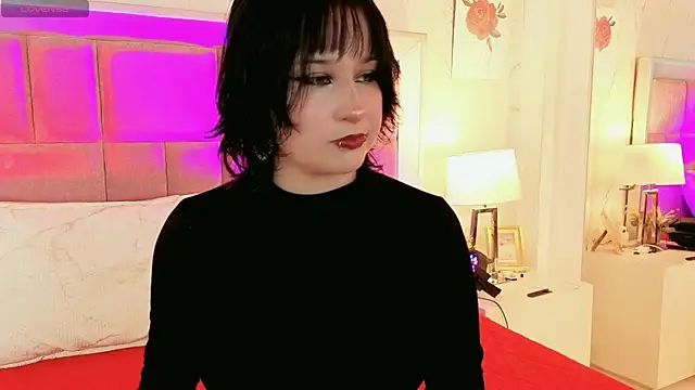 Snapshot of RobinBennett chatting on June 4, 2026, 1:28 pm RobinBennett online show from June 4, 2026, 1:28 pm