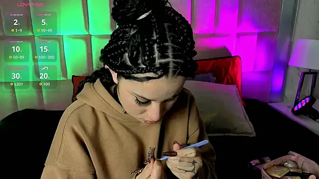 RobinBennett online show from July 12, 2026, 4:53 pm