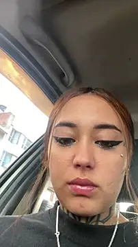 Snapshot of SofiaBermudez chatting on December 1, 2025, 9:20 pm SofiaBermudez online show from December 1, 2025, 9:20 pm