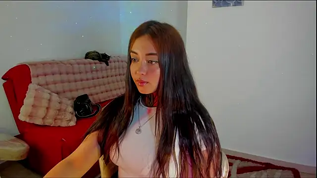 Snapshot of SofiaBermudez chatting on December 15, 2025, 3:55 am SofiaBermudez online show from December 15, 2025, 3:55 am