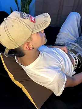 Snapshot of Boyxcock7 chatting on September 19, 2025, 4:03 am Boyxcock7 online show from September 19, 2025, 4:03 am