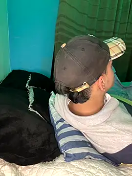 Snapshot of Boyxcock7 chatting on October 6, 2025, 2:42 am Boyxcock7 online show from October 6, 2025, 2:42 am