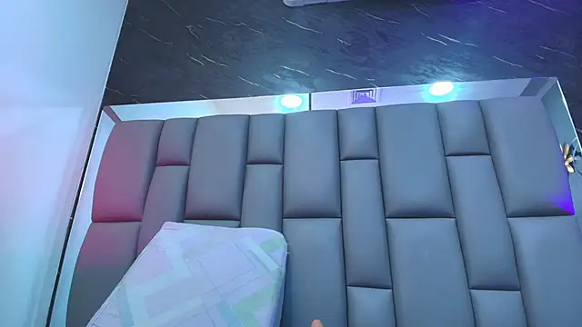 Snapshot of kissme_luna chatting on September 23, 2025, 7:06 pm kissme luna online show from September 23, 2025, 7:06 pm