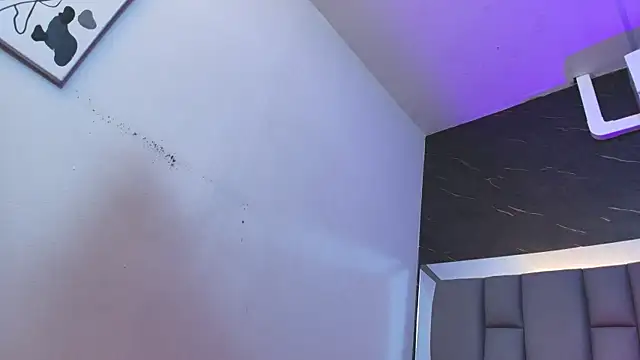 Snapshot of kissme_luna chatting on October 6, 2025, 7:22 pm kissme luna online show from October 6, 2025, 7:22 pm