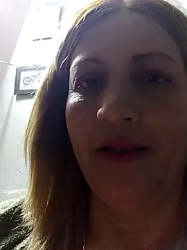 Snapshot of ROOMIINA chatting on October 13, 2025, 3:28 am ROOMIINA online show from October 13, 2025, 3:28 am