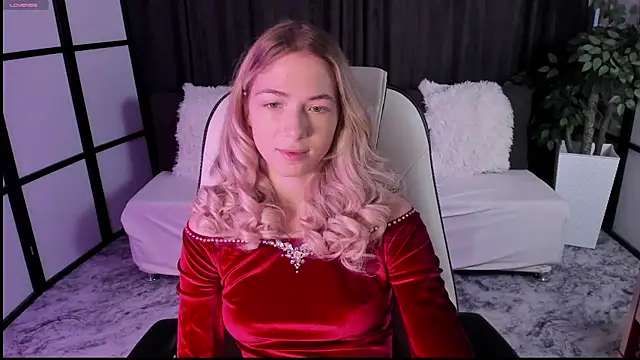 Snapshot of Susan_Mimi chatting on October 27, 2025, 3:21 am Susan Mimi online show from October 27, 2025, 3:21 am