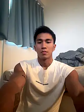 gooodboiii online show from September 24, 2025, 8:17 am