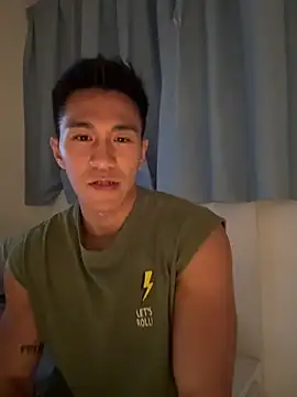 gooodboiii online show from December 22, 2025, 4:48 pm