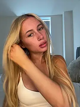 Snapshot of SexySaraxxoo chatting on July 22, 2026, 10:40 am SexySaraxxoo online show from July 22, 2026, 10:40 am