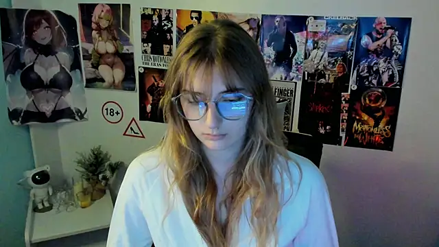 Snapshot of NeyliDream chatting on October 11, 2025, 6:34 am NeyliDream online show from October 11, 2025, 6:34 am