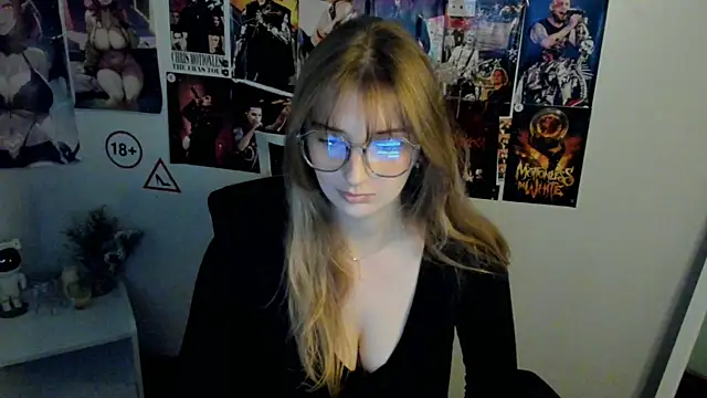 Snapshot of NeyliDream chatting on October 12, 2025, 12:48 pm NeyliDream online show from October 12, 2025, 12:48 pm