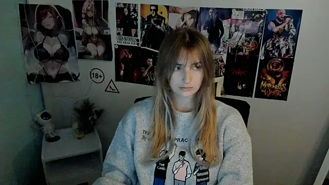 Snapshot of NeyliDream chatting on October 19, 2025, 12:17 pm NeyliDream online show from October 19, 2025, 12:17 pm