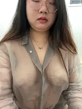 xxwang20 online show from December 20, 2025, 12:23 pm