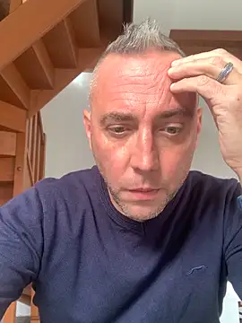 Marronglace1 online show from October 1, 2025, 8:09 am