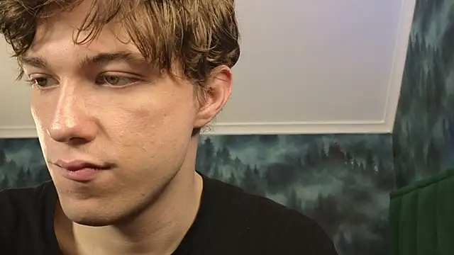 Snapshot of MarkShot_ chatting on November 21, 2025, 6:39 pm MarkShot online show from November 21, 2025, 6:39 pm