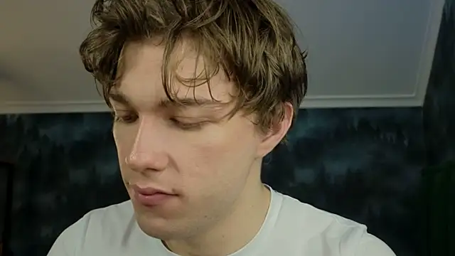 Snapshot of MarkShot_ chatting on November 25, 2025, 4:18 pm MarkShot online show from November 25, 2025, 4:18 pm