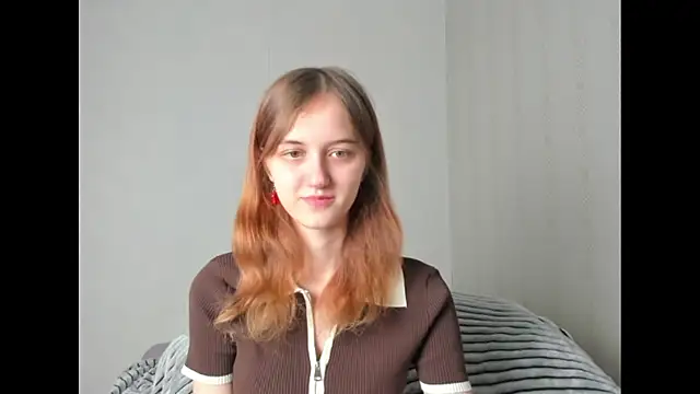 dreamy pollyyy online show from January 13, 2026, 3:23 am