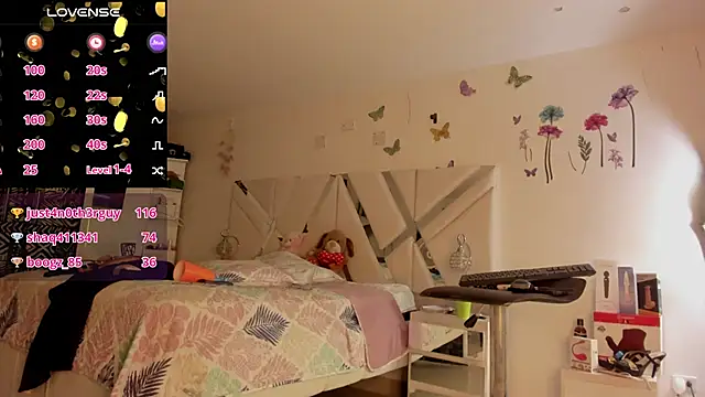 Snapshot of sexyzoe_69 chatting on March 7, 2025, 12:48 am sexyzoe 69 online show from March 7, 2025, 12:48 am