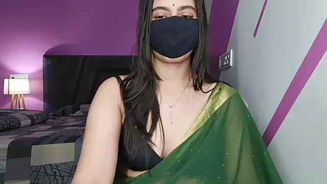 Snapshot of Tanya-mittal chatting on May 5, 2026, 3:47 am Tanya-mittal online show from May 5, 2026, 3:47 am