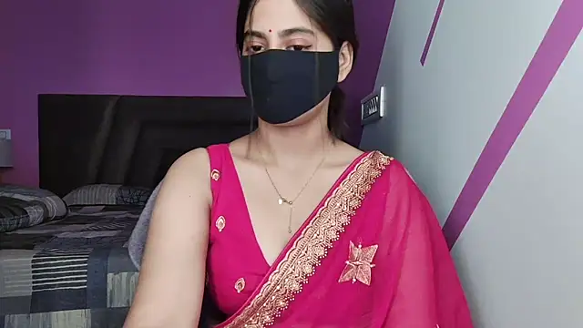 Snapshot of Tanya-mittal chatting on June 11, 2026, 4:54 am Tanya-mittal online show from June 11, 2026, 4:54 am