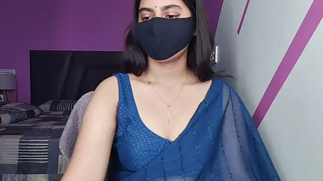Snapshot of Tanya-mittal chatting on June 13, 2026, 4:54 am Tanya-mittal online show from June 13, 2026, 4:54 am