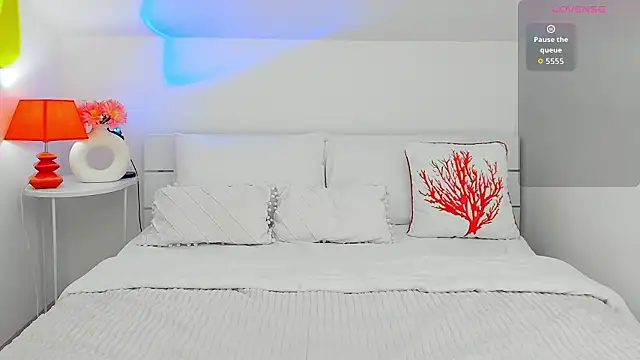 LexiePat online show from February 4, 2026, 1:17 pm