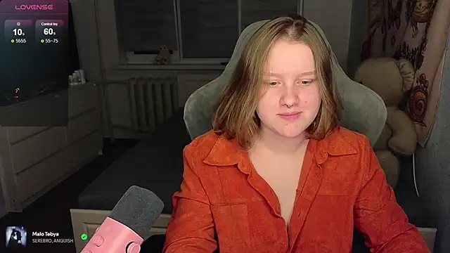 Snapshot of OliviaBlade chatting on September 25, 2025, 2:10 pm OliviaBlade online show from September 25, 2025, 2:10 pm