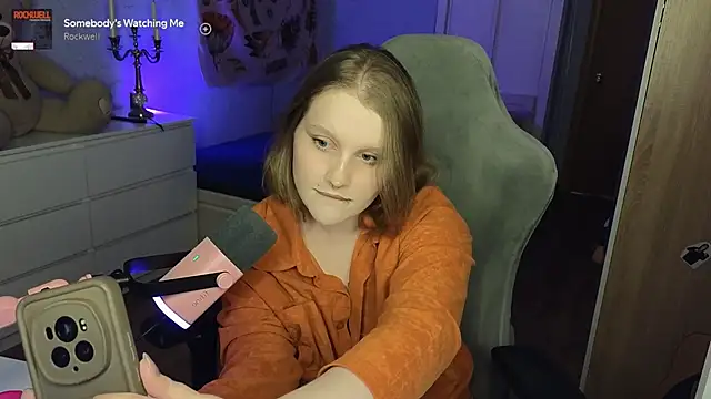 Snapshot of OliviaBlade chatting on October 31, 2025, 2:07 pm OliviaBlade online show from October 31, 2025, 2:07 pm