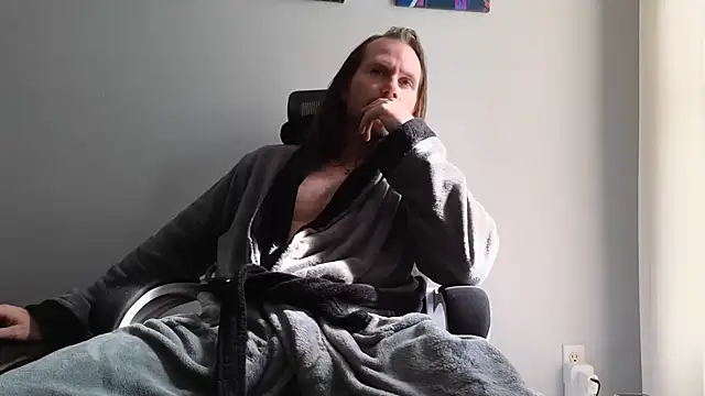 AlbinoAdonis online show from September 13, 2025, 2:17 pm