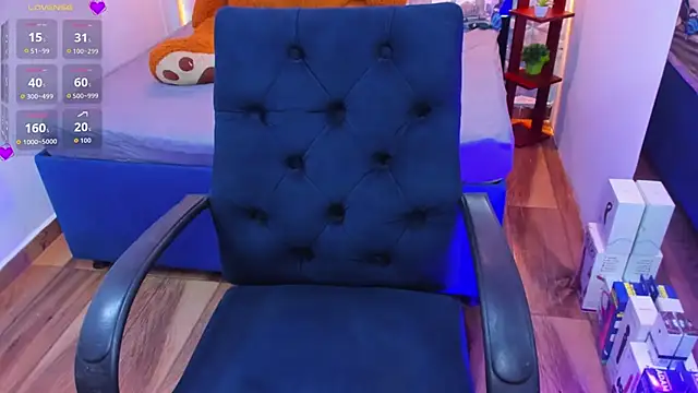 Charlotte Landry   online show from March 10, 2026, 6:02 pm