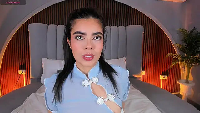 Isabellax21 online show from July 16, 2026, 4:18 am