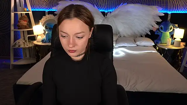 FoxyMayy online show from November 27, 2025, 8:22 pm