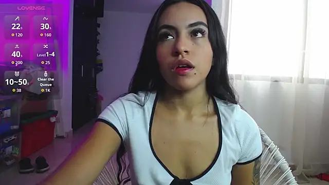 Leslie Bussh  online show from June 9, 2026, 3:34 pm