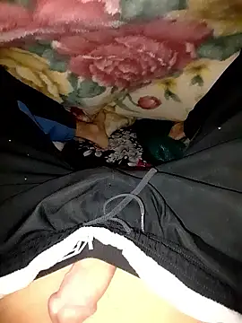 adem63636 online show from January 12, 2026, 5:56 am