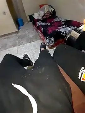 adem63636 online show from March 8, 2026, 4:33 pm