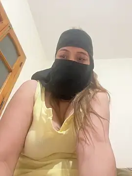 Wild-Nayra online show from April 20, 2026, 9:05 pm