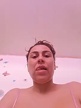 Snapshot of vanessa-titisM chatting on June 4, 2026, 3:07 pm vanessa-titisM online show from June 4, 2026, 3:07 pm