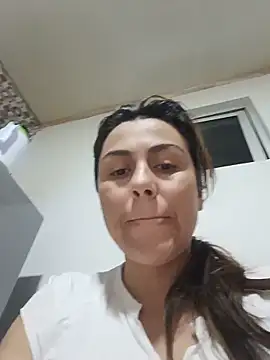 Snapshot of vanessa-titisM chatting on June 28, 2026, 12:05 am vanessa-titisM online show from June 28, 2026, 12:05 am
