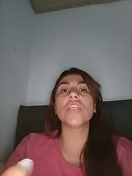 Snapshot of vanessa-titisM chatting on July 29, 2026, 3:15 am vanessa-titisM online show from July 29, 2026, 3:15 am