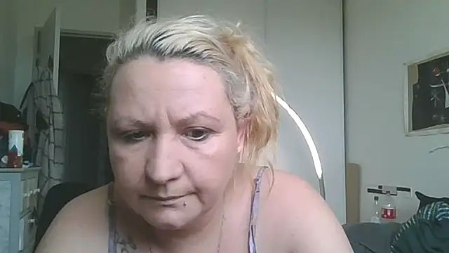 Bakala93 online show from May 4, 2026, 1:29 pm