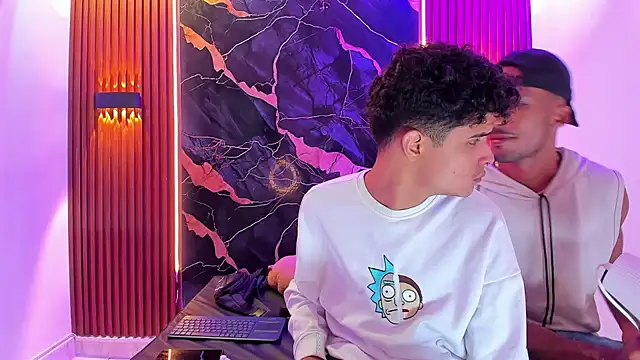 Snapshot of Lucky_boys__X chatting on September 27, 2025, 1:38 pm Lucky boys X online show from September 27, 2025, 1:38 pm