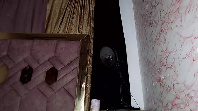 Snapshot of franchescadoll chatting on February 13, 2026, 3:57 am franchescadoll online show from February 13, 2026, 3:57 am