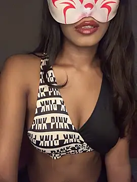 Snapshot of Mira_SL chatting on November 29, 2025, 3:04 pm Mira SL online show from November 29, 2025, 3:04 pm