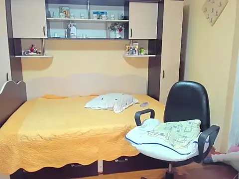 Soffy Skye online show from February 3, 2026, 6:40 am