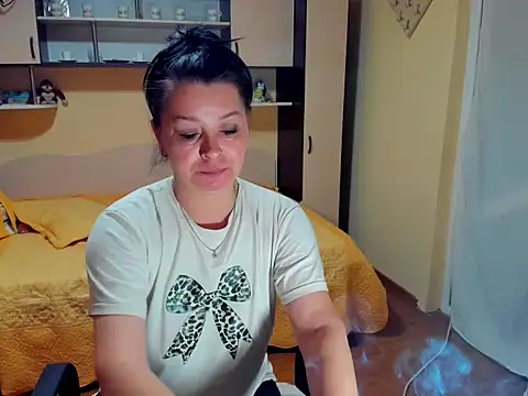 Soffy Skye online show from April 30, 2026, 5:03 am